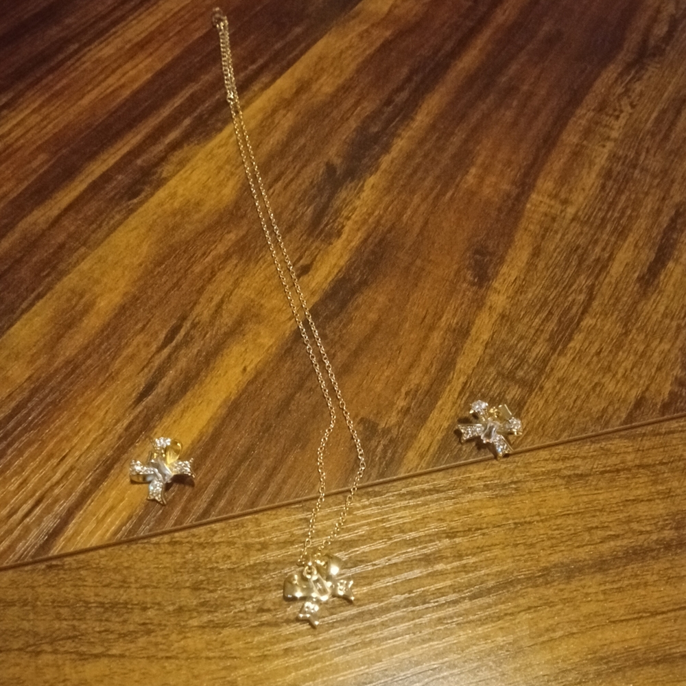 Elegant Gold and Silver Jewelry Set